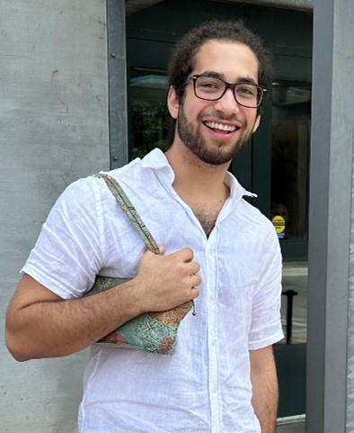 A headshot of Benji Rosenblum