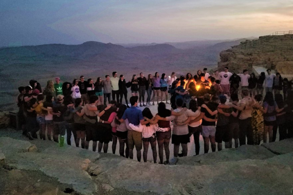 Heller High students celebrate havdallah in Israel